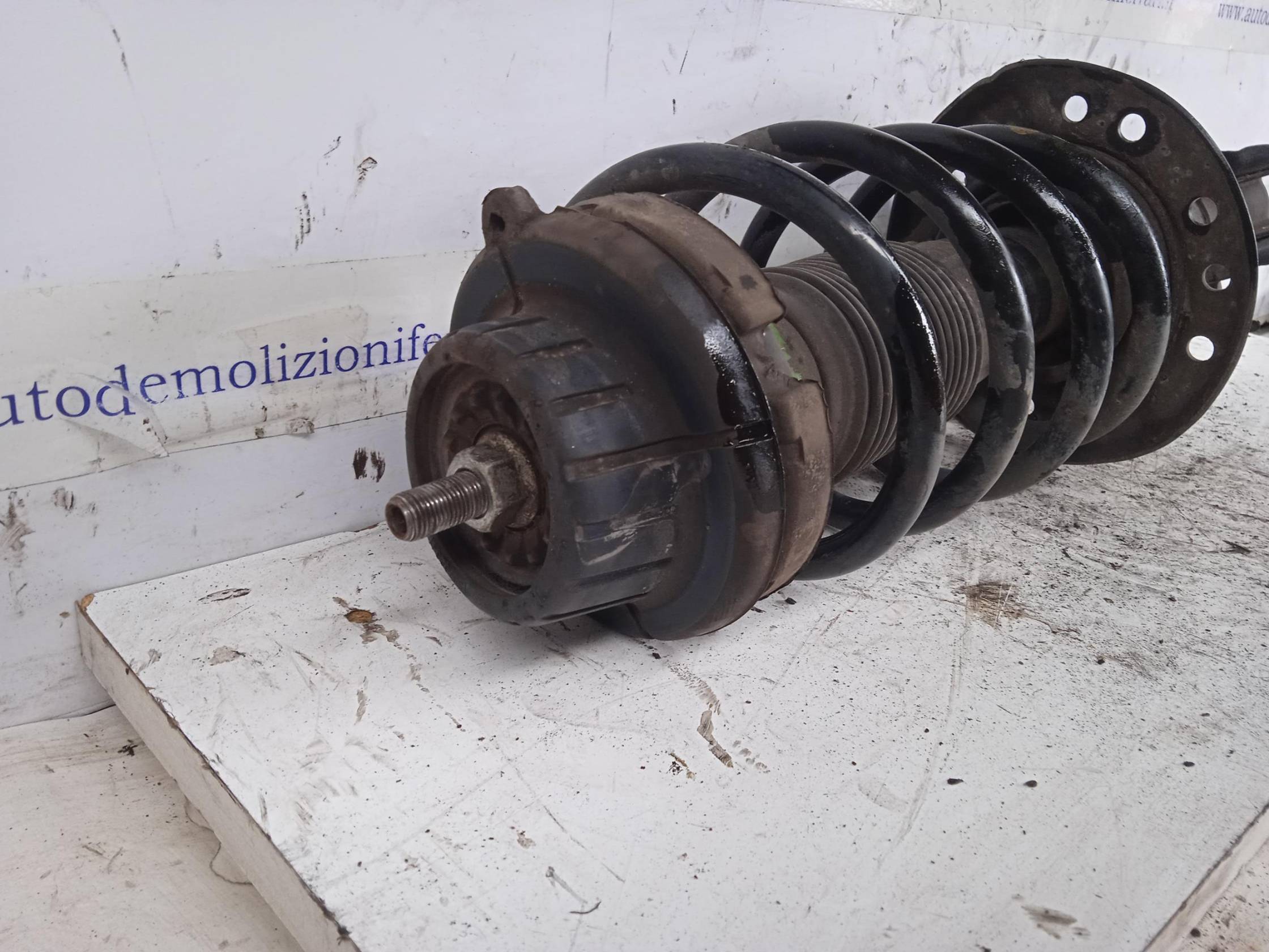 Ammortizzatore ant. dx.